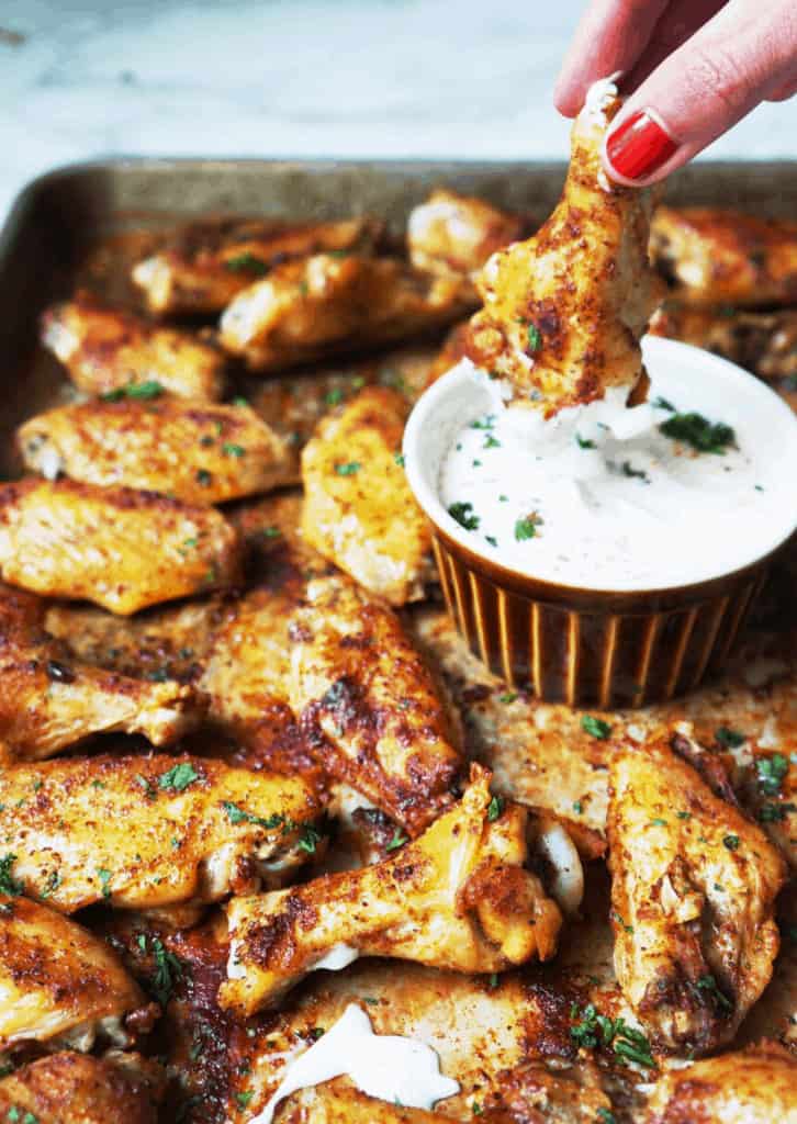 keto chicken wings on a platter with ranch dip